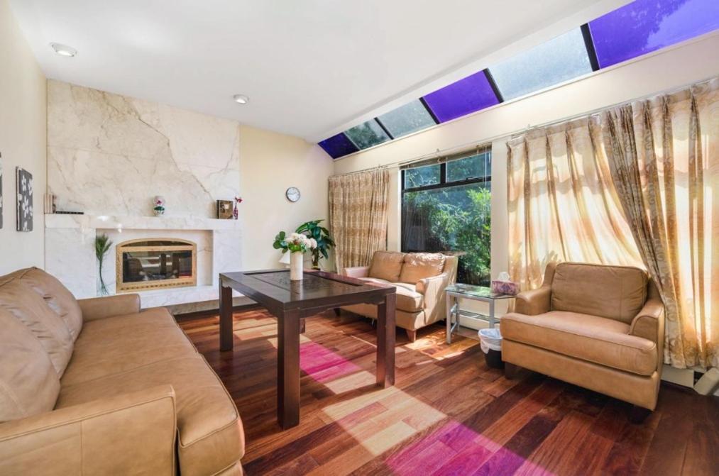 Apartament Stylish & Central Vancouver Retreat - Steps From Local Attractions! Zewnętrze zdjęcie