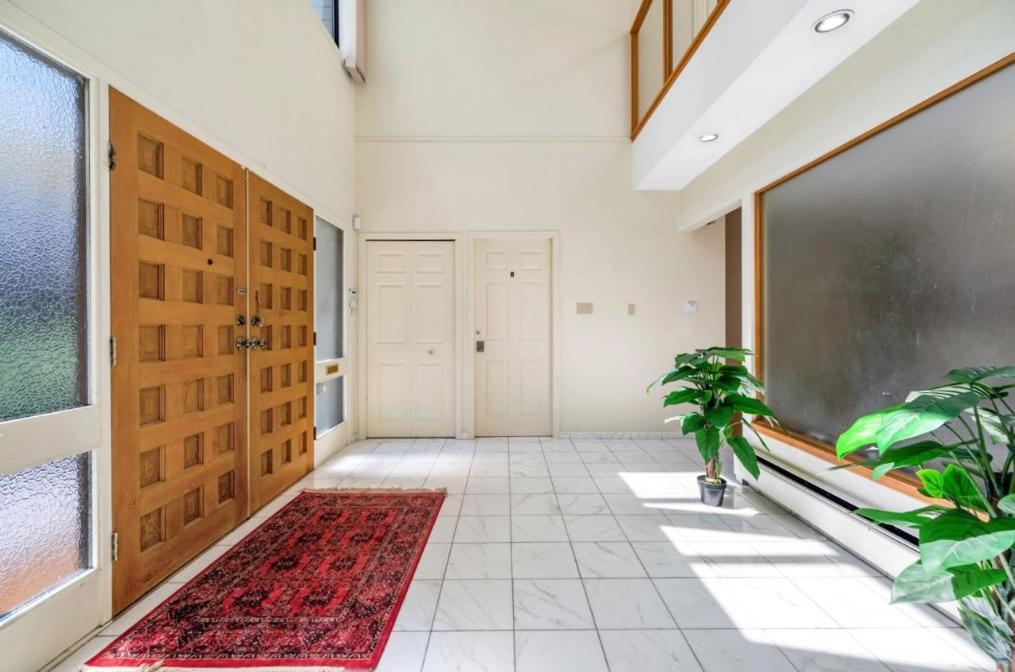 Apartament Stylish & Central Vancouver Retreat - Steps From Local Attractions! Zewnętrze zdjęcie