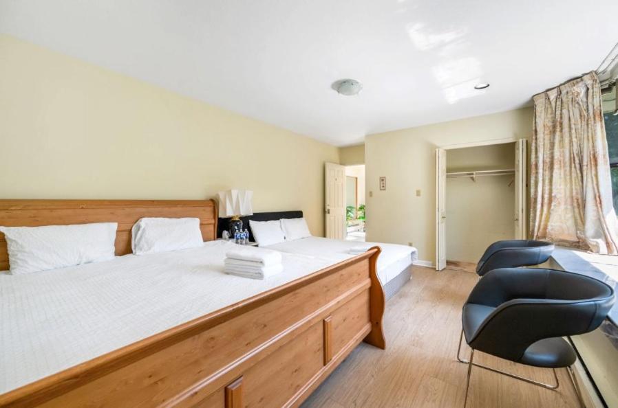 Apartament Stylish & Central Vancouver Retreat - Steps From Local Attractions! Zewnętrze zdjęcie