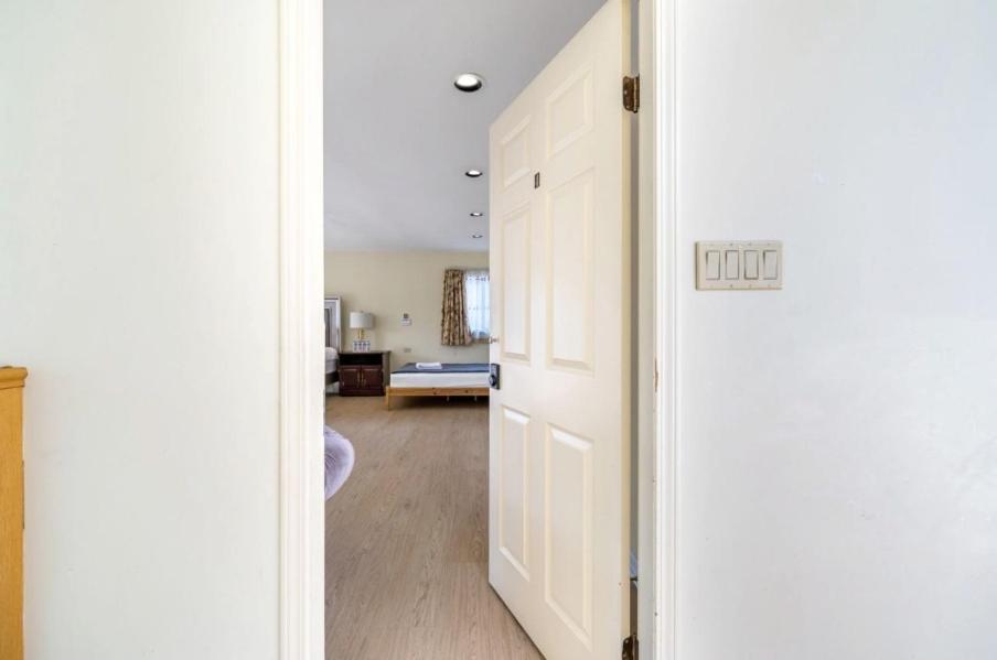 Apartament Stylish & Central Vancouver Retreat - Steps From Local Attractions! Zewnętrze zdjęcie