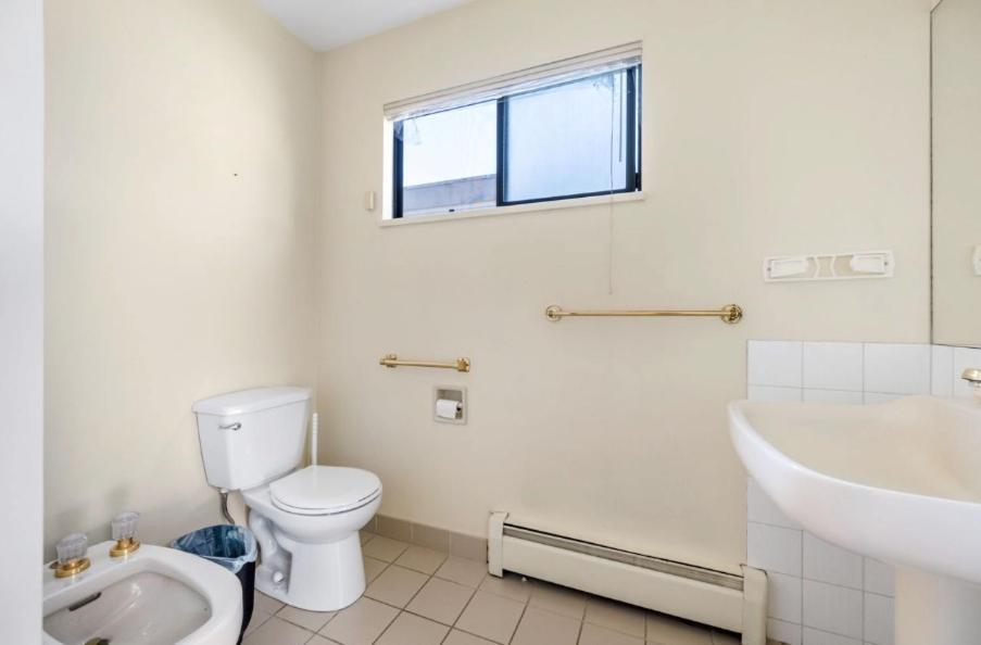 Apartament Stylish & Central Vancouver Retreat - Steps From Local Attractions! Zewnętrze zdjęcie