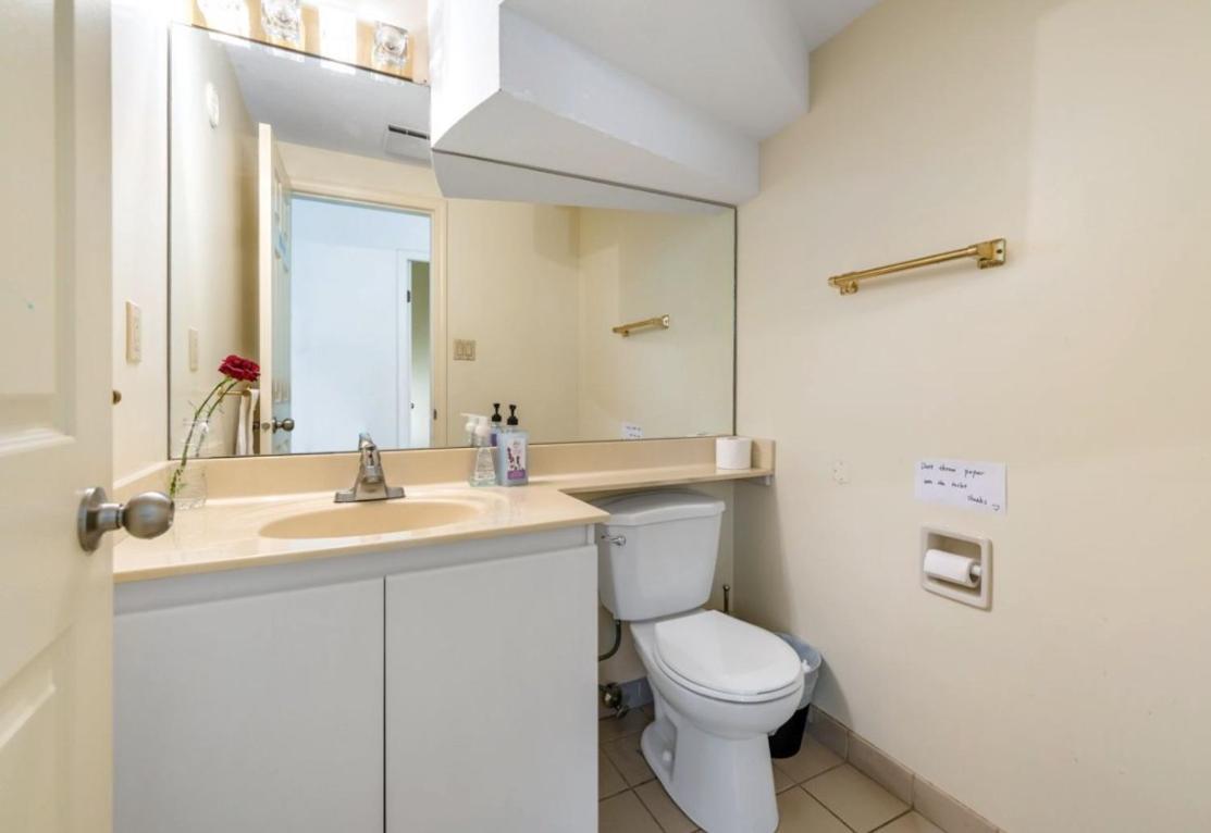 Apartament Stylish & Central Vancouver Retreat - Steps From Local Attractions! Zewnętrze zdjęcie